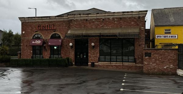 Pa Pa Browns Grill